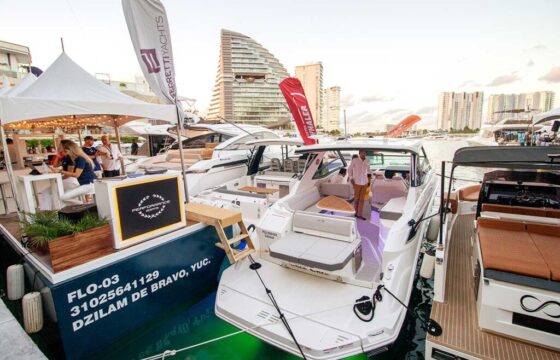 Performance Boats at the Cancun International Boat Show