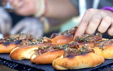 Gourmet tastings in the VIP Lounge at the Cancun International Boat Show
